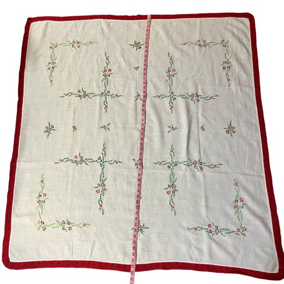 Vintage Hand Embroidered Floral Tablecloth Red Crochet Lace 50x52 Cottage - Picture 10 of 16